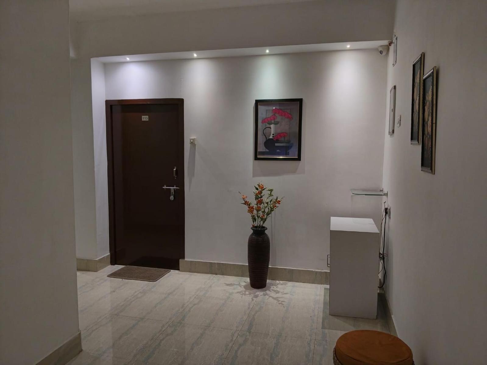 The Executive Inn 古瓦哈提 外观 照片