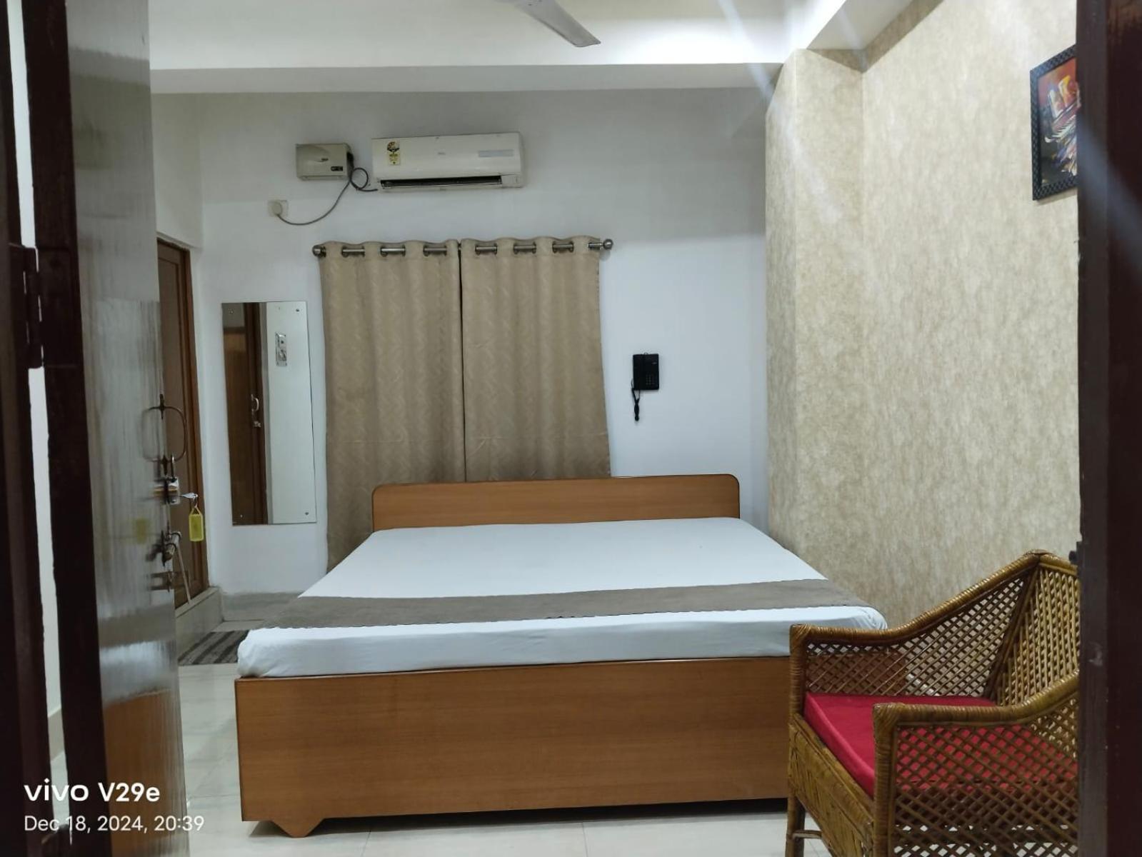 The Executive Inn 古瓦哈提 外观 照片