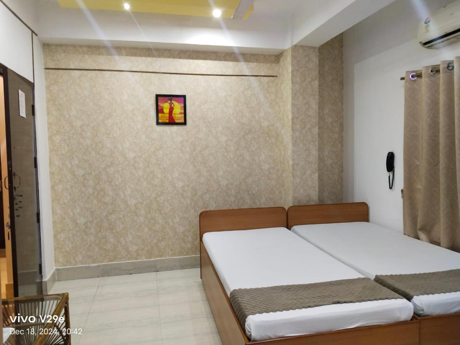 The Executive Inn 古瓦哈提 外观 照片